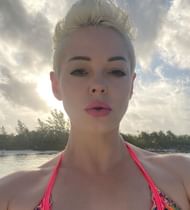 Source - rosemcgowan/Instagram